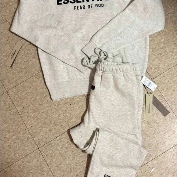 Essential  Gray Joggers - Picture 5 of 5